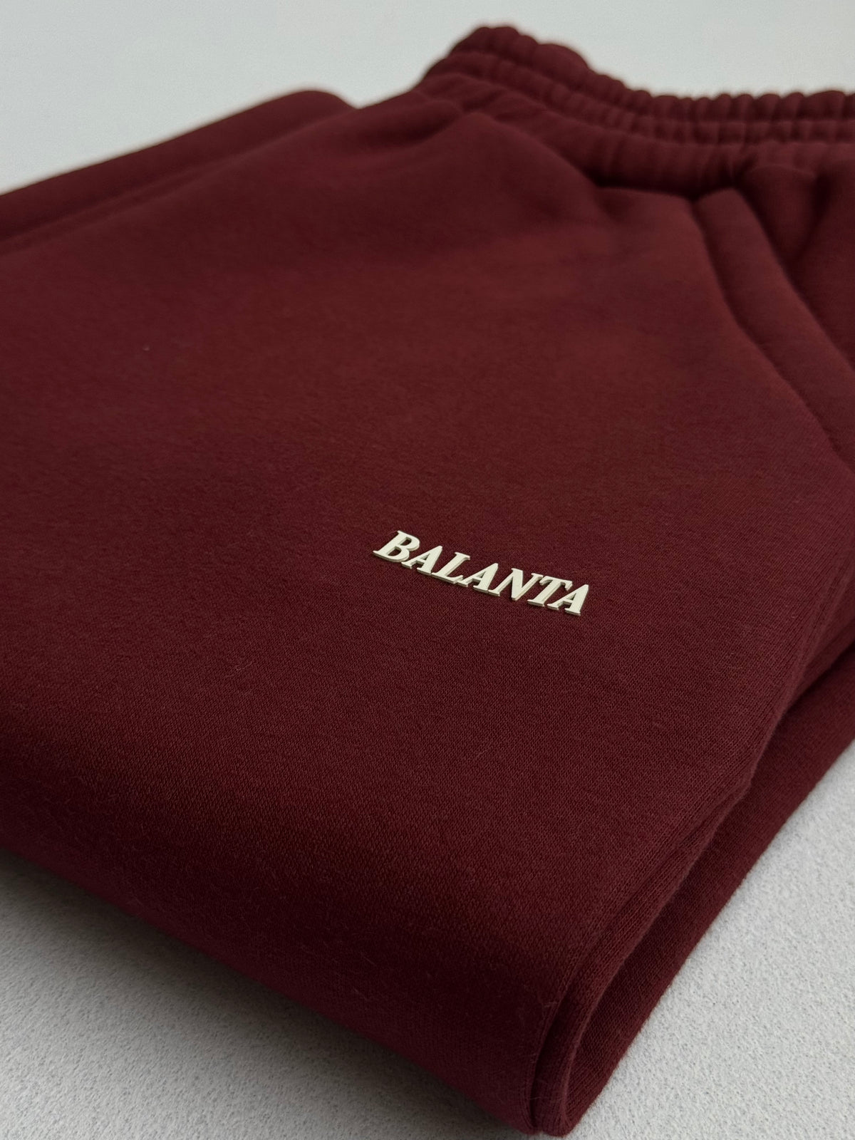 Sudadera Jogger Clásica Vino