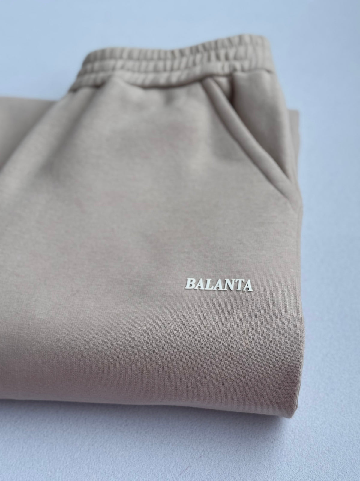 Sudadera Jogger Clásica Arena