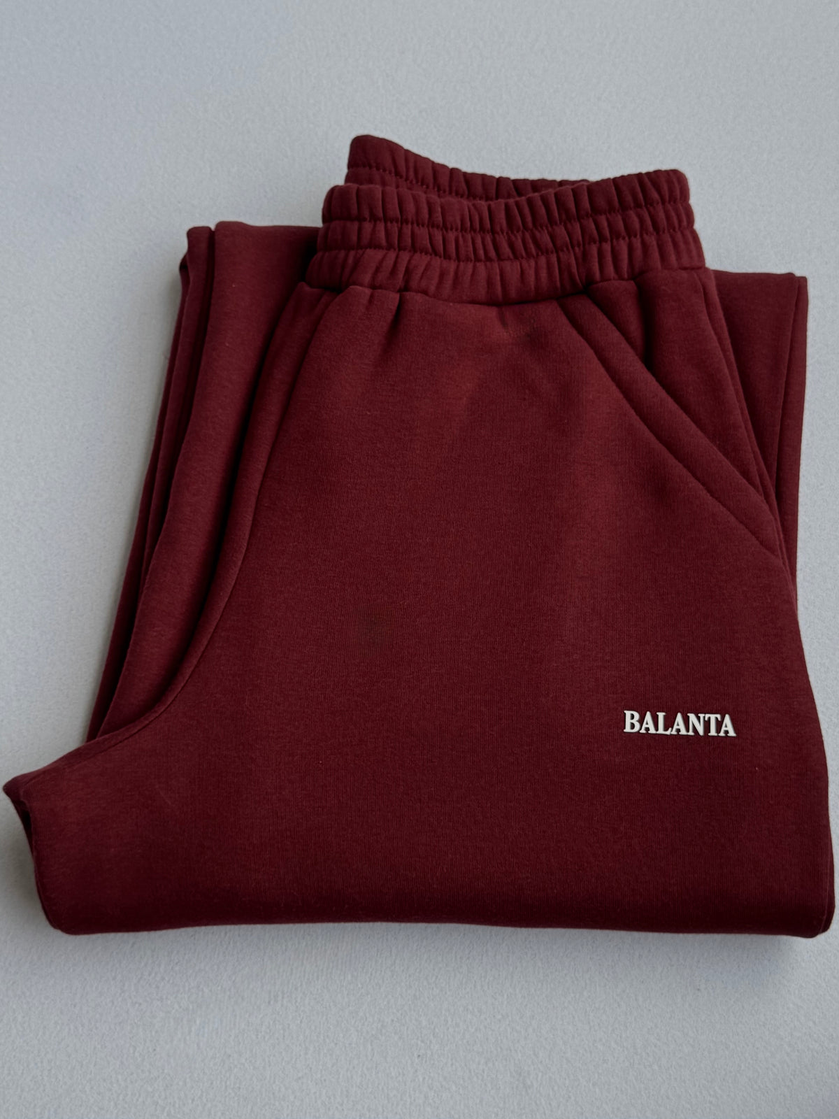 Sudadera Jogger Clásica Vino